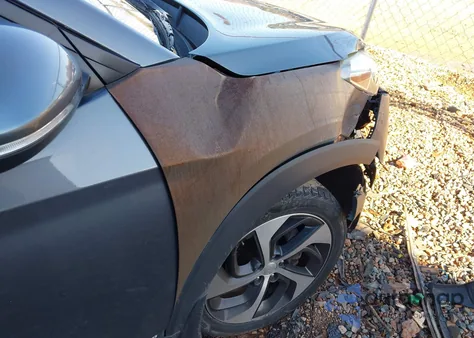 2017 Hyundai Tucson Value z USA, uszkodzony, nr VIN KM8J3CA21HU554645